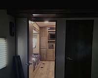 heartland-torque-rv-with-bathroom