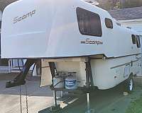 new-used-rv-with-battery-inverter