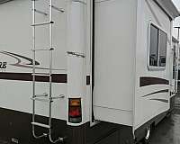 rv-with-leveling-jack-in-altoona-ia