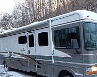 rv-with-automatic-step-in-luttrell-tn