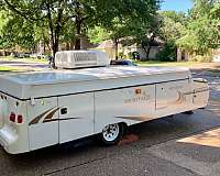 pop-up-trailer-rv-with-air-conditioner