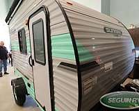 rv-with-shower-in-seguin-tx