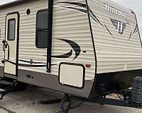 keystone-hideout-rv-with-slide