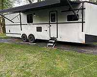toy-hauler-rv-with-battery