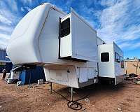 rv-with-bedroom-in-payson-az