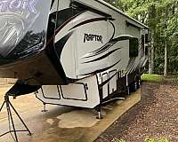 keystone-raptor-rv-with-dryer