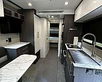 rv-with-bathroom-in-issaquah-wa