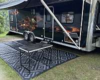 fifth-wheel-trailer-rv-with-toilet