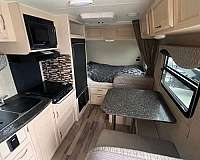 winnebago-minnie-winnie-travel-trailer-rv