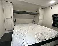 rv-with-bathroom-in-cody-wy