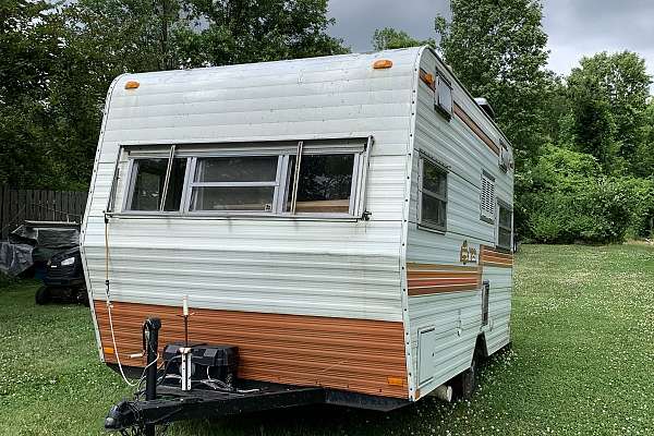 Vintage 1978 Sunline Camper