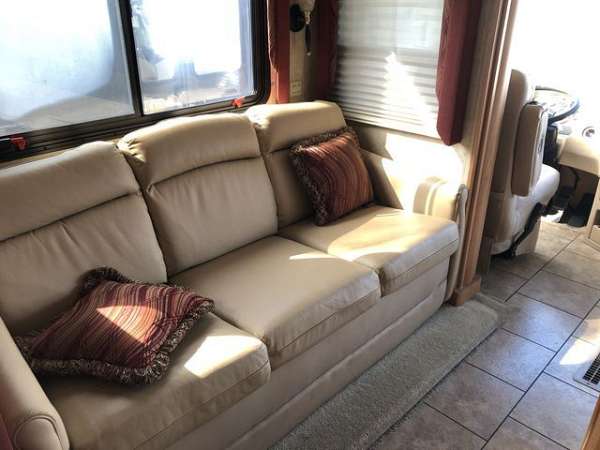 rv-with-bedroom-in-altoona-ia