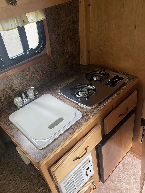 rv-with-hitch-receiver-in-ossining-ny