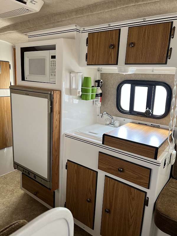 rv-with-shower-in-nevada