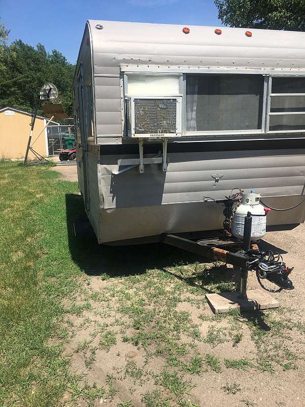 rv-with-storage-in-shoreview-mn