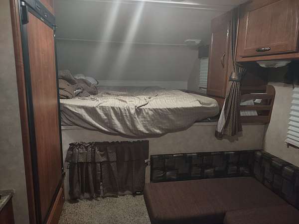 rv-with-bathroom-in-zimmerman-mn