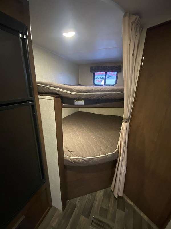 rv-with-toilet-in-odessa-mo