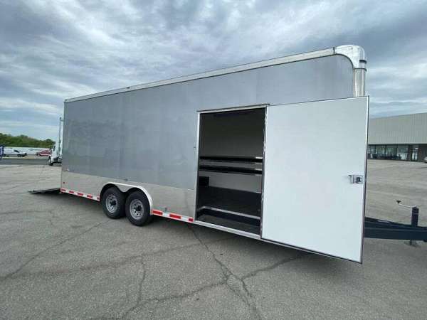 enclosed-rv-with-air-conditioner-hitch-receiver