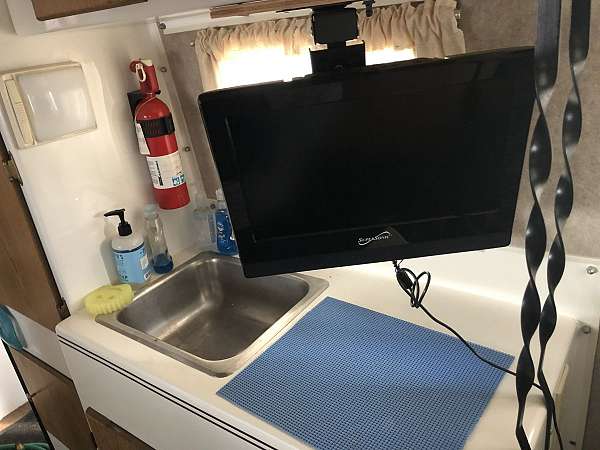 scamp-rv-with-awning
