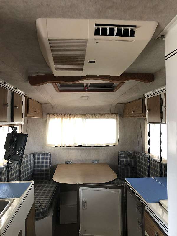 rv-with-awning-in-wichita-ks