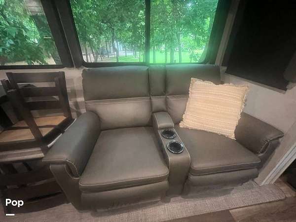 Gallery Image #6