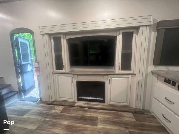 Gallery Image #7