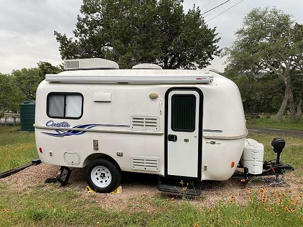 rv-with-air-conditioner-in-wimberley-tx