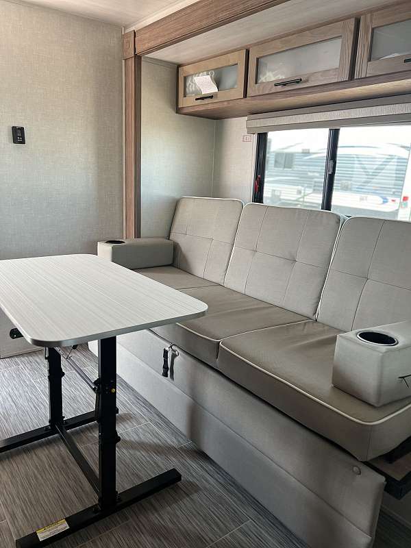 rv-with-bathroom-in-rapid-city-sd