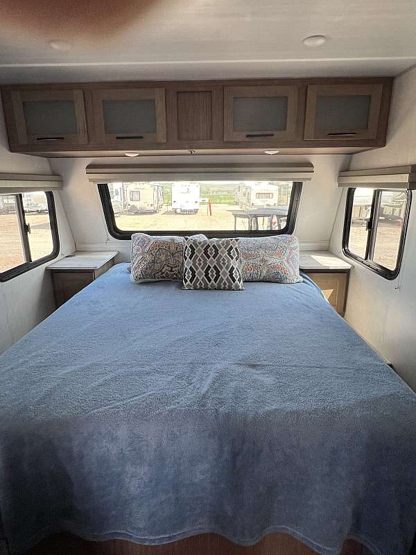 rv-with-battery-in-rapid-city-sd