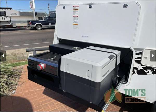 rv-with-air-conditioner-in-scottsdale-az