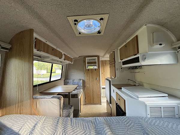 rv-with-leveling-jack-in-fairview-pa