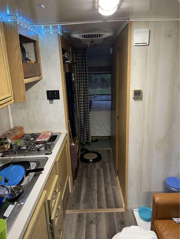 rv-with-leveling-jack-in-edinburgh-in