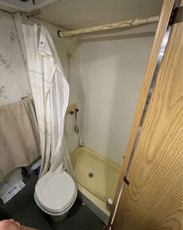 rv-with-shower-in-edinburgh-in