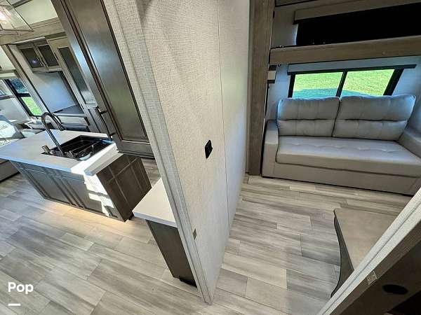 Gallery Image #9