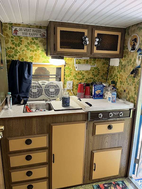 sunline-rv-with-sink