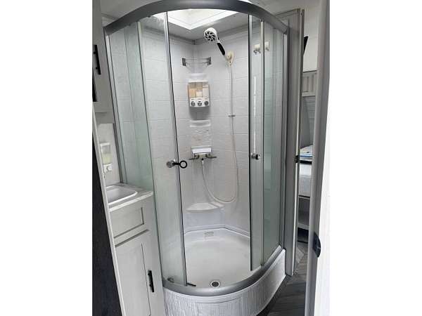 rv-with-dump-valve-in-big-pine-key-fl