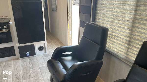 Gallery Image #9