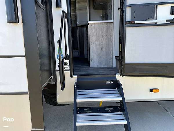 Gallery Image #6