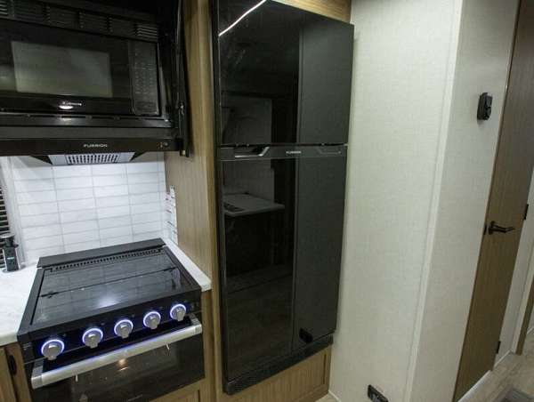 Gallery Image #9