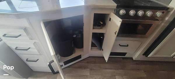 Gallery Image #9