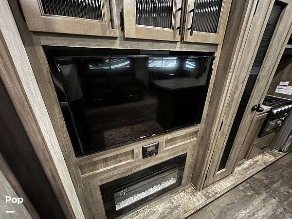 Gallery Image #9