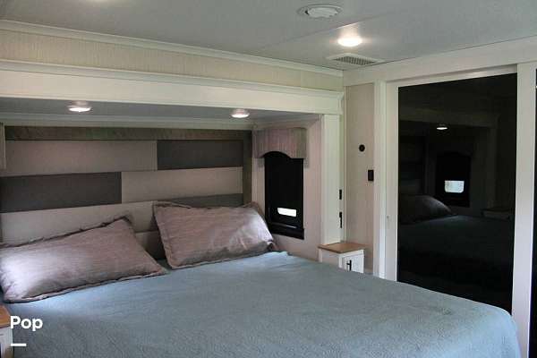 Gallery Image #9