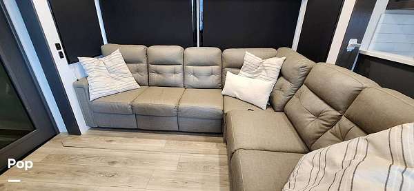Gallery Image #9