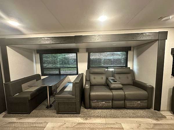 kz-sportsmen-rv-with-sink