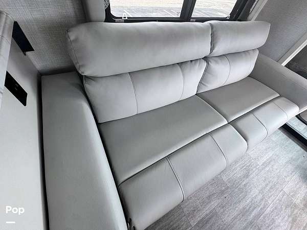 Gallery Image #11