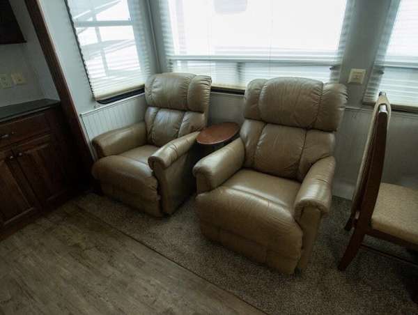 Gallery Image #7