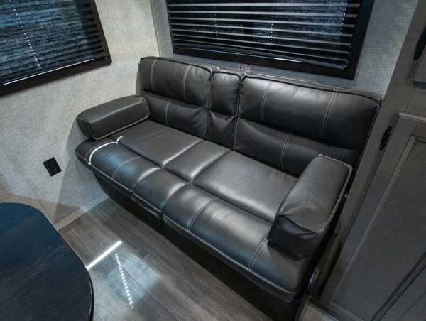 Gallery Image #9