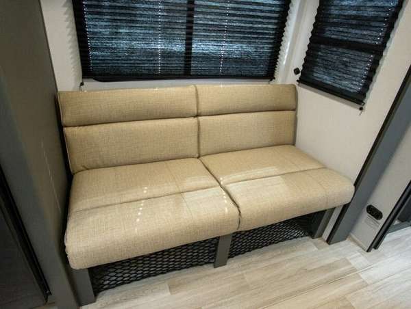 Gallery Image #9