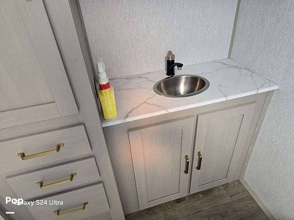 Gallery Image #4